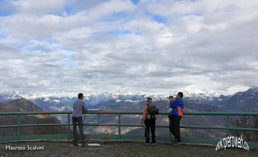 34 Piccola montagna. Grande panorama!.JPG